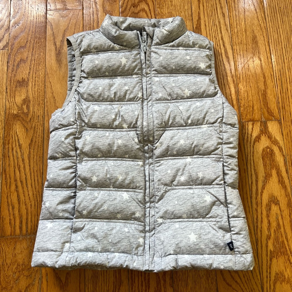 Gap kids puffer vest, size L, grey and white